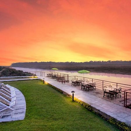 Park Safari Resort, Chitwan National Park Eksteriør bilde
