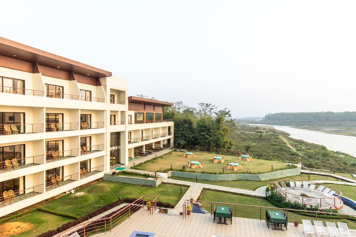 Park Safari Resort, Chitwan National Park Eksteriør bilde